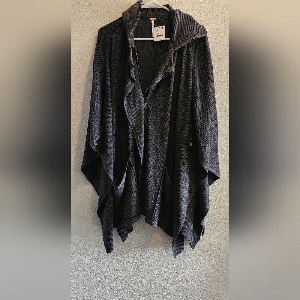 Free People Black Poncho Sweater - Picture 9 of 14